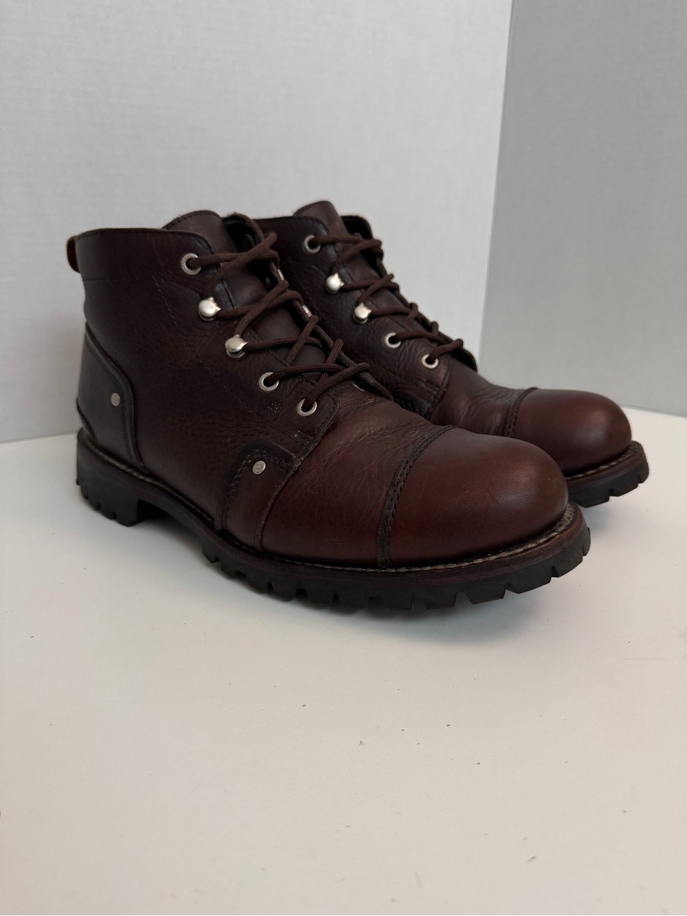 Wolverine Boots Vibram Leather Lugged Lace Up Grommets Moto Motorcycle Brown EW